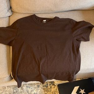 Uniqlo crew neck T shirt